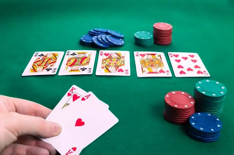 Chơi game slot online đa dạng tại 888clb bên cạnh Bingo trực tuyến để đổi gió